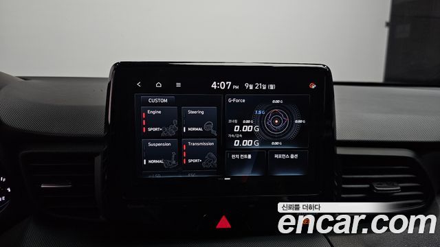 Hyundai Veloster 2021 — photo 27