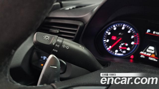 Hyundai Veloster 2021 — photo 35