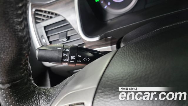 KG Mobility KORANDO 2016 — photo 35