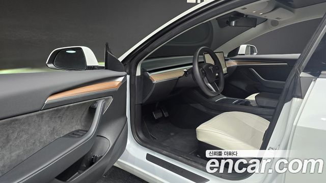 Tesla Model 3 2022 — photo 13