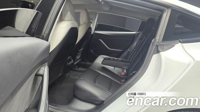 Tesla Model 3 2022 — photo 17