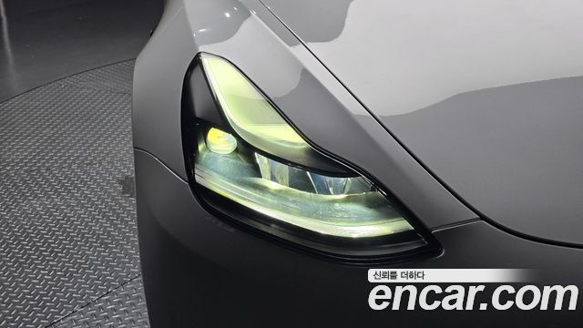 Tesla Model 3 2022 — photo 8