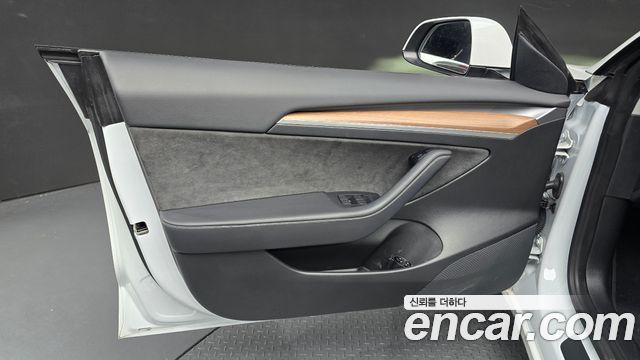 Tesla Model 3 2022 — photo 14