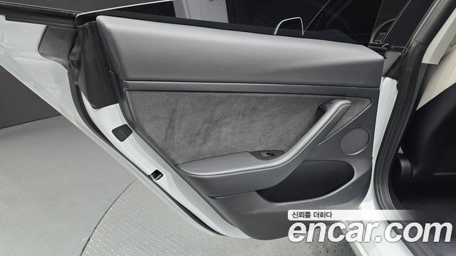 Tesla Model 3 2022 — photo 15