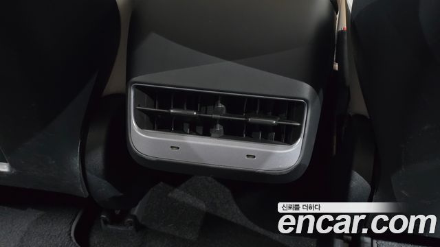 Tesla Model 3 2022 — photo 31