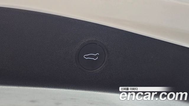 Tesla Model 3 2022 — photo 32