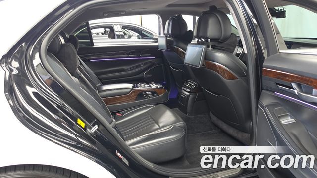 Genesis EQ900 2016 — photo 12