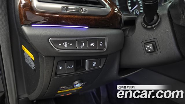 Genesis EQ900 2016 — photo 16