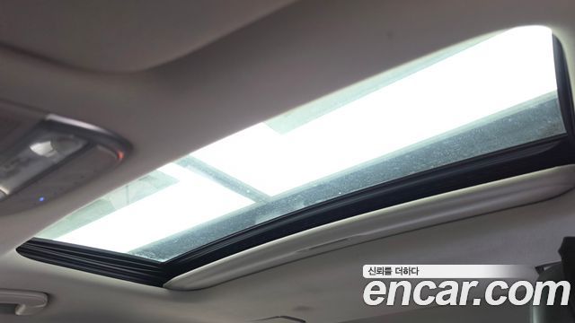 Genesis EQ900 2016 — photo 18