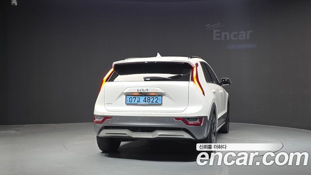 Kia Niro 2024 — photo 4