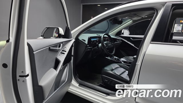 Kia Niro 2024 — photo 13