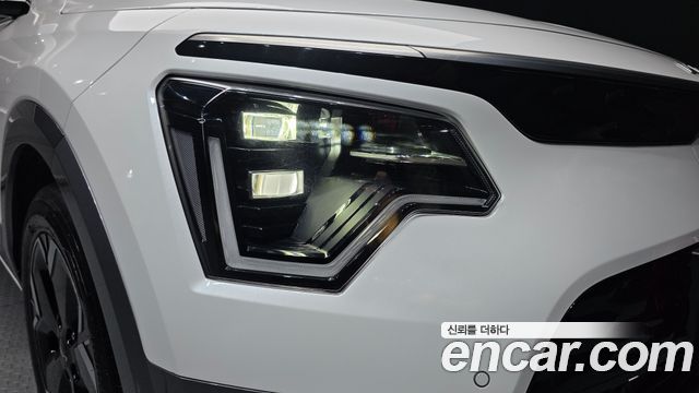 Kia Niro 2024 — photo 8