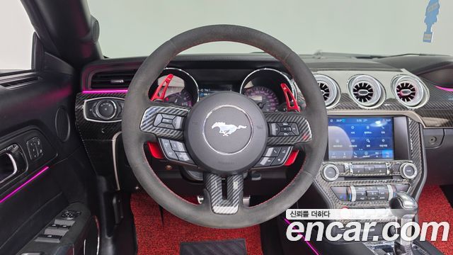 Ford Mustang 2015 — photo 19