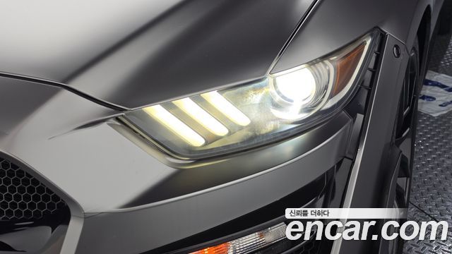 Ford Mustang 2015 — photo 8