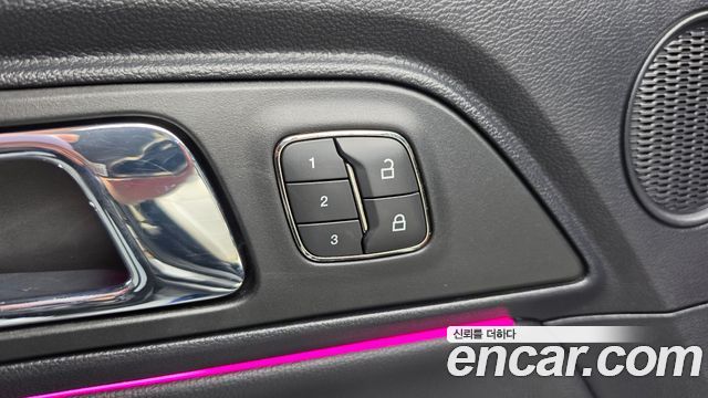 Ford Mustang 2015 — photo 33