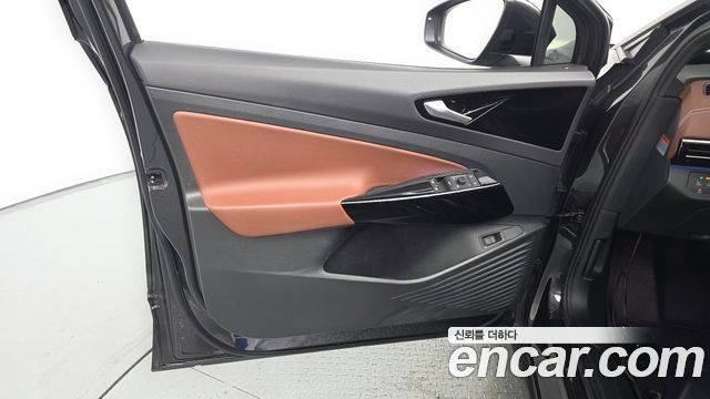 Volkswagen ID.4 2022 — photo 14
