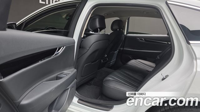 Genesis G80 2021 — photo 16