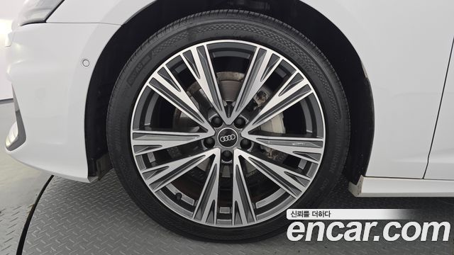 Audi A6 2023 — photo 5