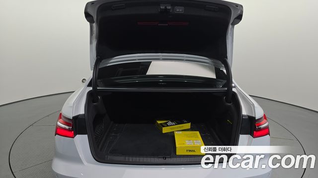 Audi A6 2023 — photo 26