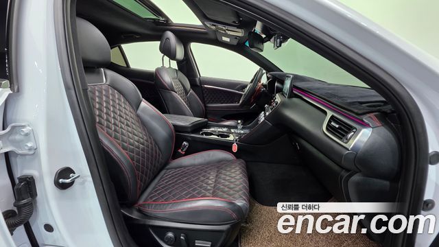 Genesis G70 2019 — photo 10