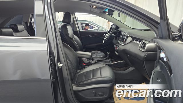 Kia Sorento 2015 — photo 11
