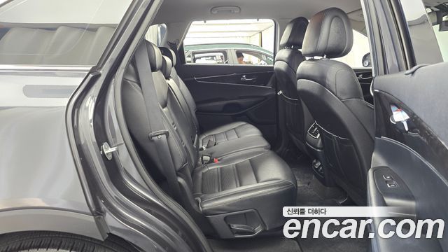 Kia Sorento 2015 — photo 12