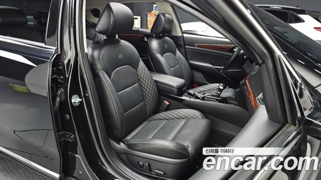 Kia K7 2016 — photo 13