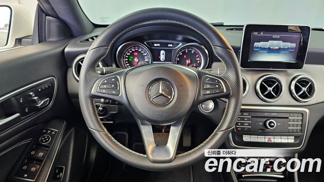 Mercedes-Benz CLA-Class 2018 — photo 19
