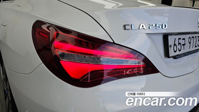 Mercedes-Benz CLA-Class 2018 — photo 9