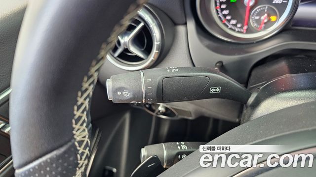 Mercedes-Benz CLA-Class 2018 — photo 28