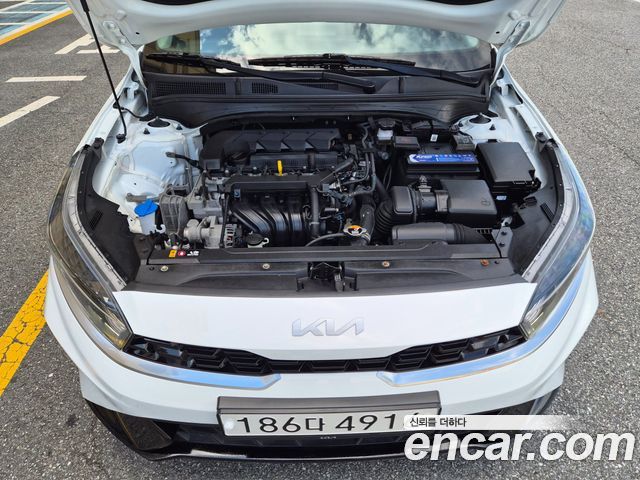 Kia K3 2022 — photo 5