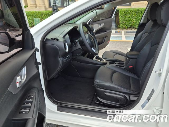 Kia K3 2022 — photo 10