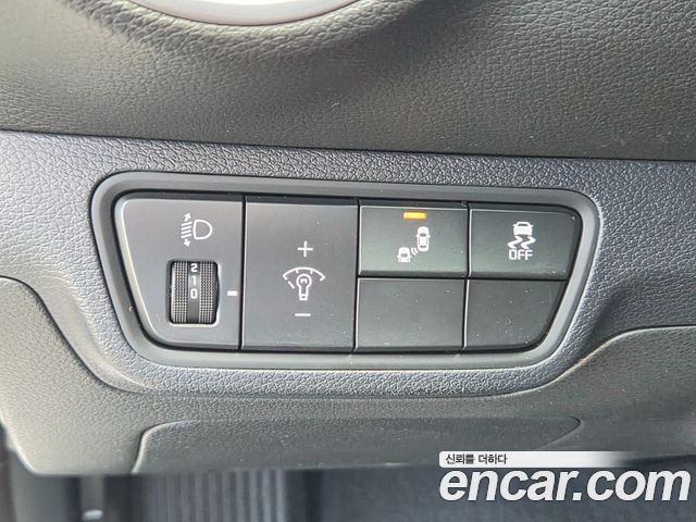 Kia K3 2022 — photo 17
