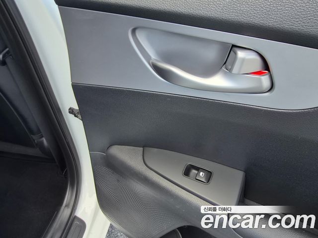 Kia K3 2022 — photo 18