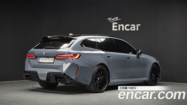BMW M5 2026 — photo 2