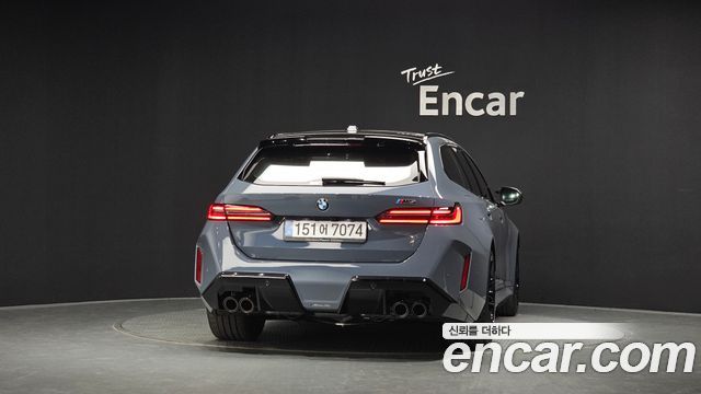 BMW M5 2026 — photo 4