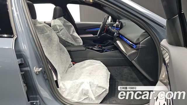BMW M5 2026 — photo 16