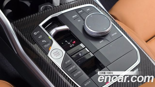 BMW 3-Series 2024 — photo 12