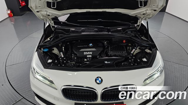 BMW 2-Series 2017 — photo 6