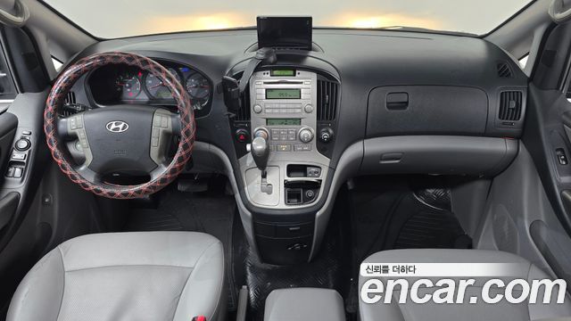 Hyundai Starex 2015 — photo 7