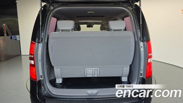 Hyundai Starex 2015 — photo 20