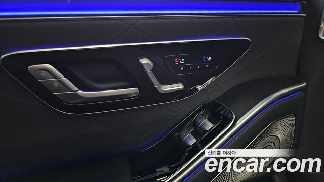 Mercedes-Benz S-Class 2021 — photo 24