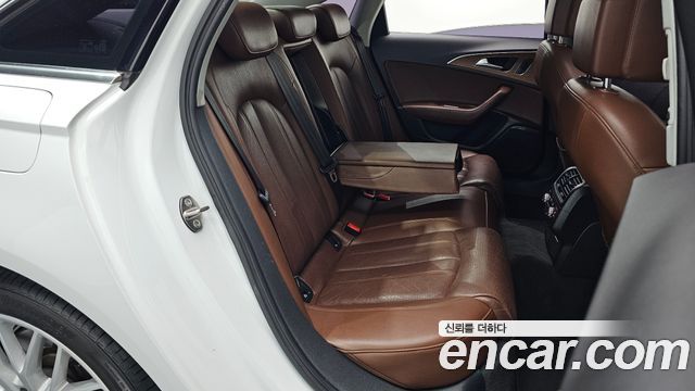 Audi A6 2016 — photo 12