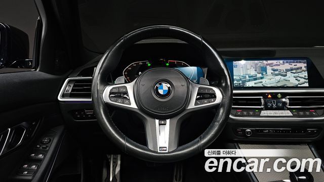 BMW 3-Series 2020 — photo 18