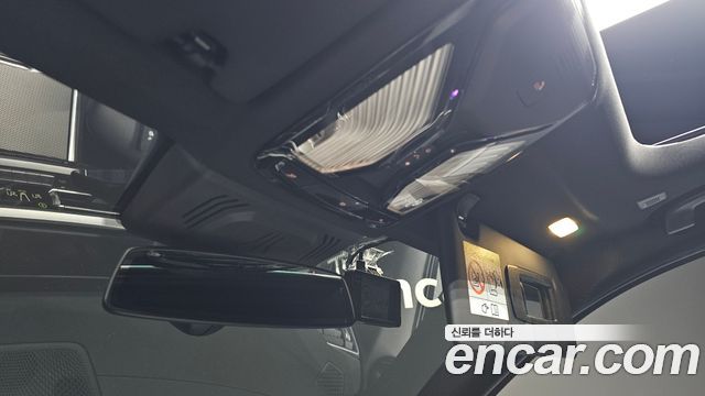 BMW 3-Series 2020 — photo 27