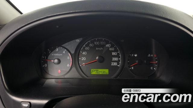 Hyundai Starex 2012 — photo 8