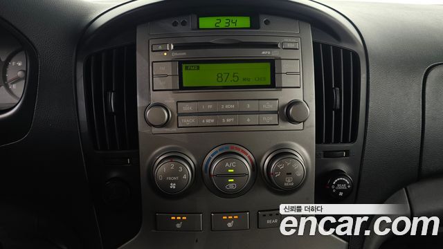 Hyundai Starex 2012 — photo 14