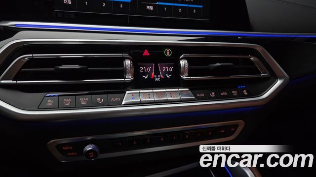 BMW X6 2022 — photo 23