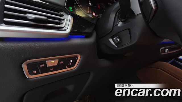 BMW X6 2022 — photo 24