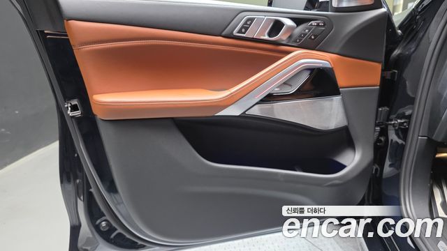 BMW X6 2022 — photo 14